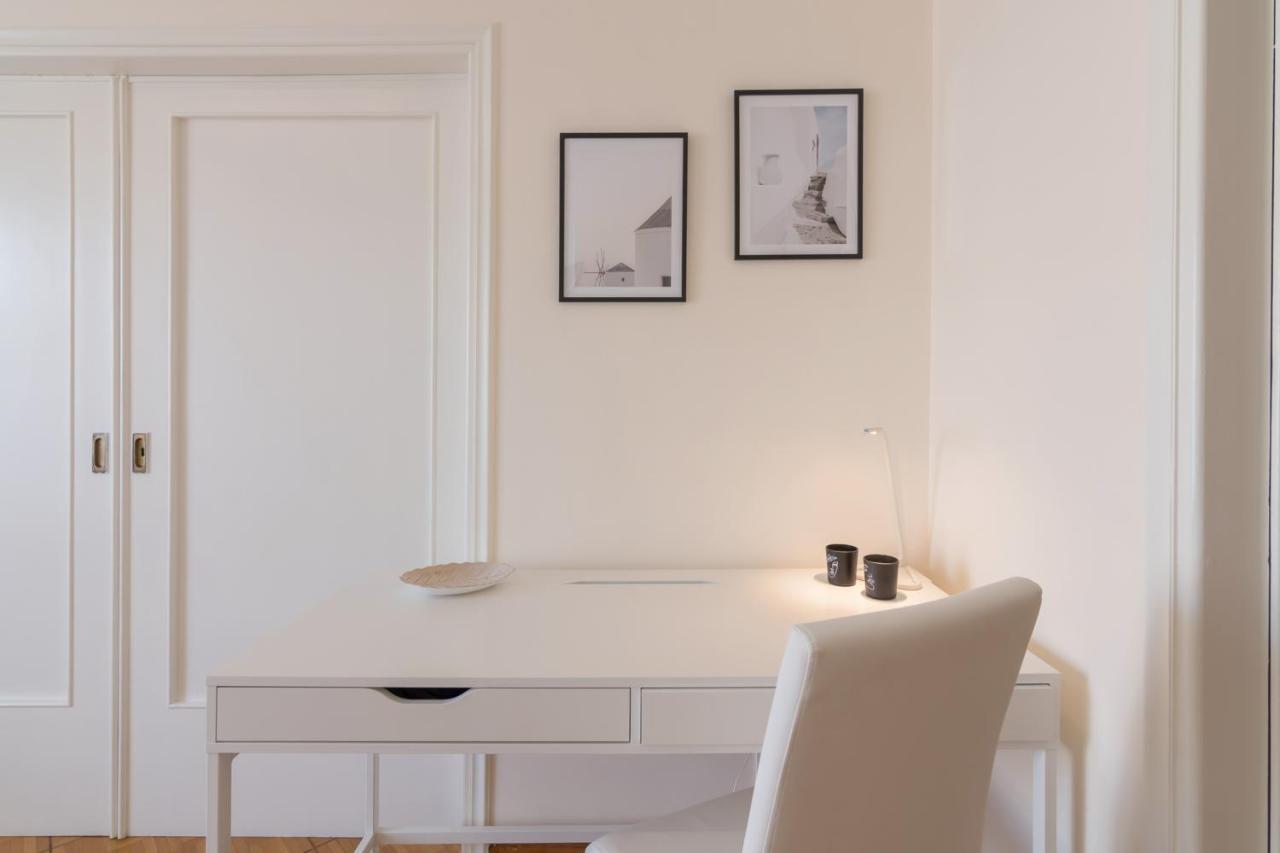 Phaedrus Living: City Center Flat Michalakopoulou Athens Ngoại thất bức ảnh